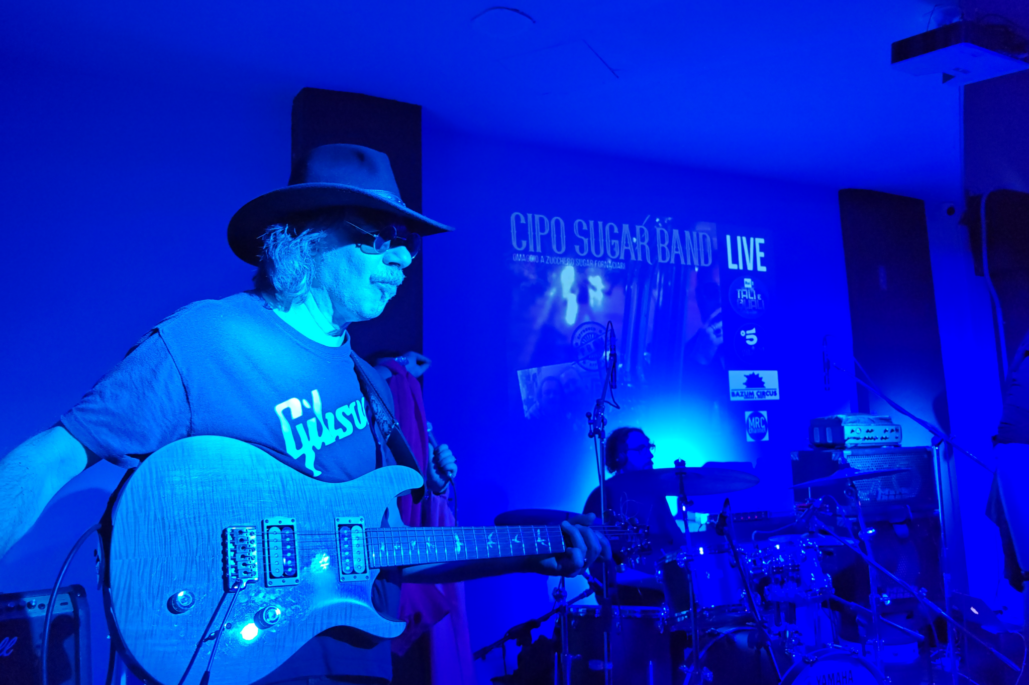 Locale con musica a torino-01