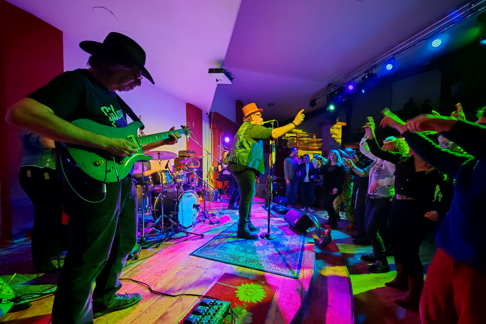 Musica-pizzeria a torino-01